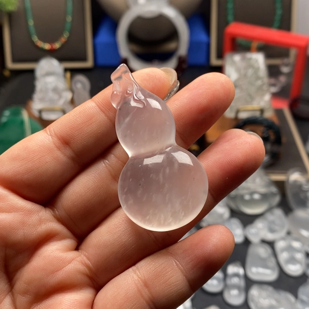 迃***幵石英质玉未镶嵌颈饰