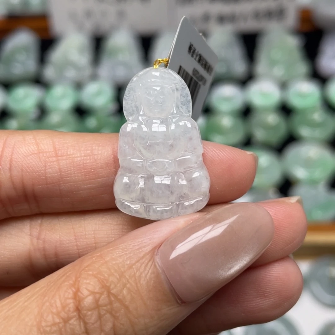 翡翠未镶嵌颈饰观音