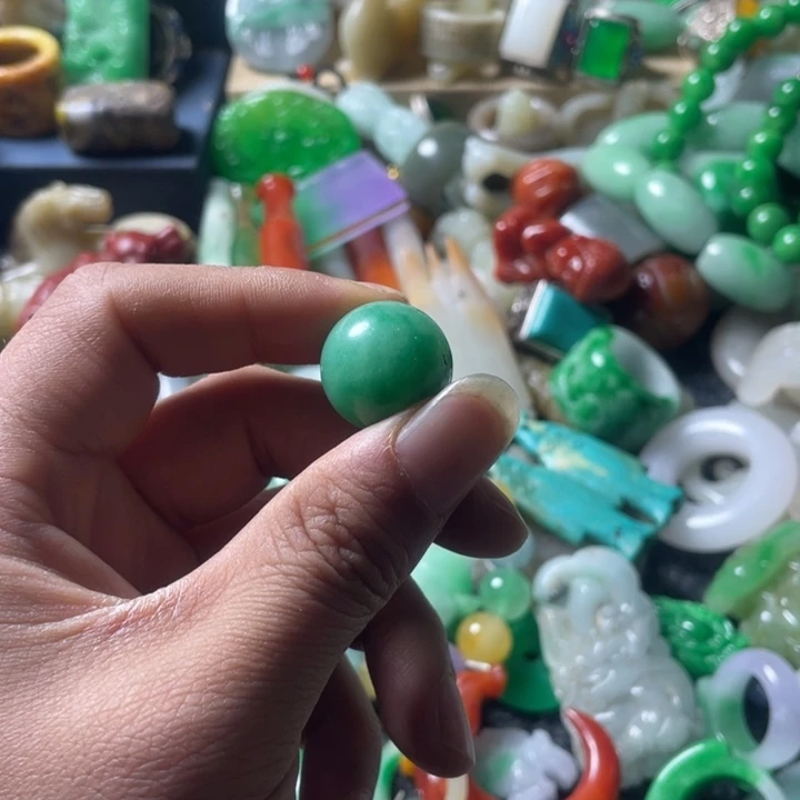 和田玉未镶嵌吊坠(不含链)