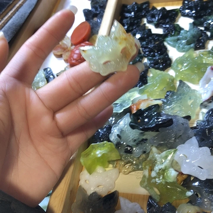 岫玉未镶嵌岫玉挂件