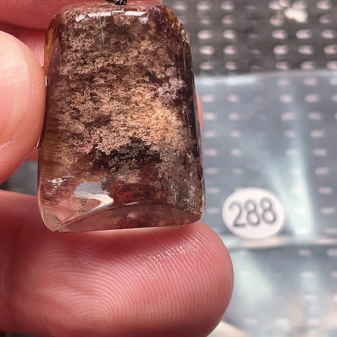 【闪购商品】颈饰未镶嵌水晶一****道