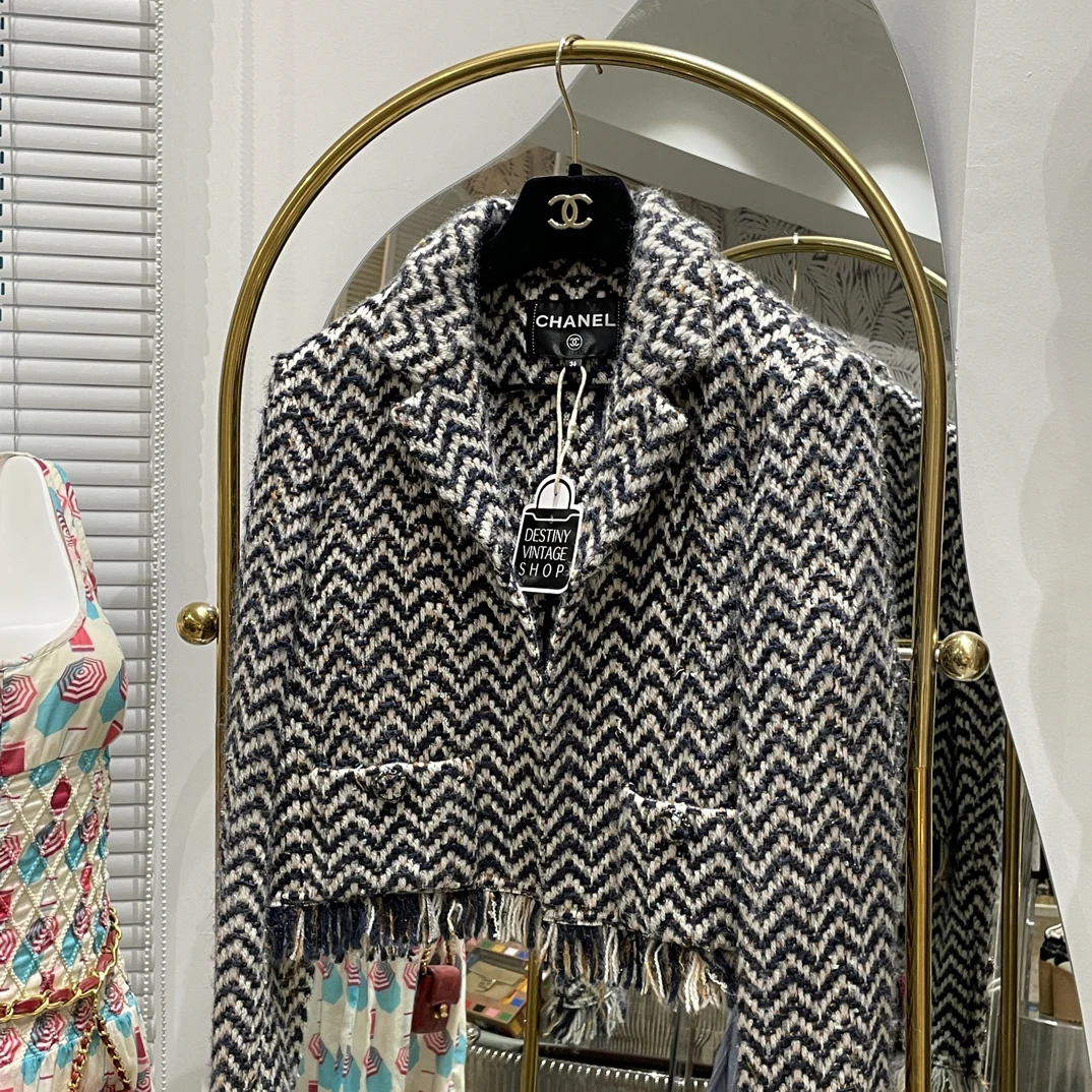 95新 Chanel/香奈儿 19k雪场系列几何粗呢翻领两口袋外套36码95新