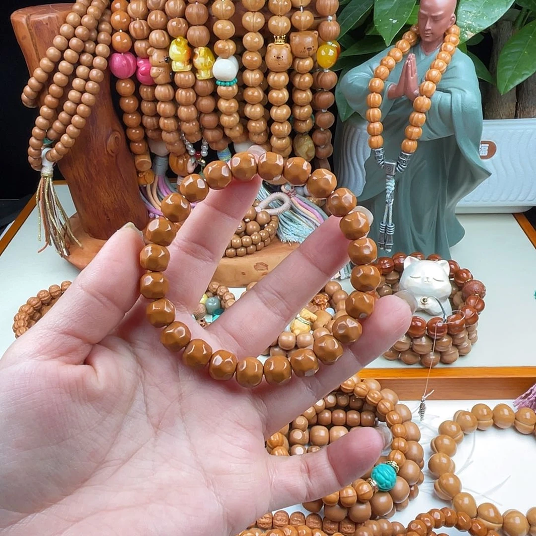 吊坠猴头核桃手串