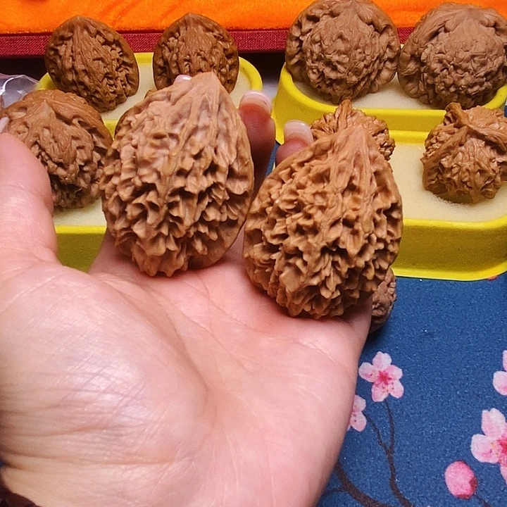 吊坠文玩核桃招财鼠的