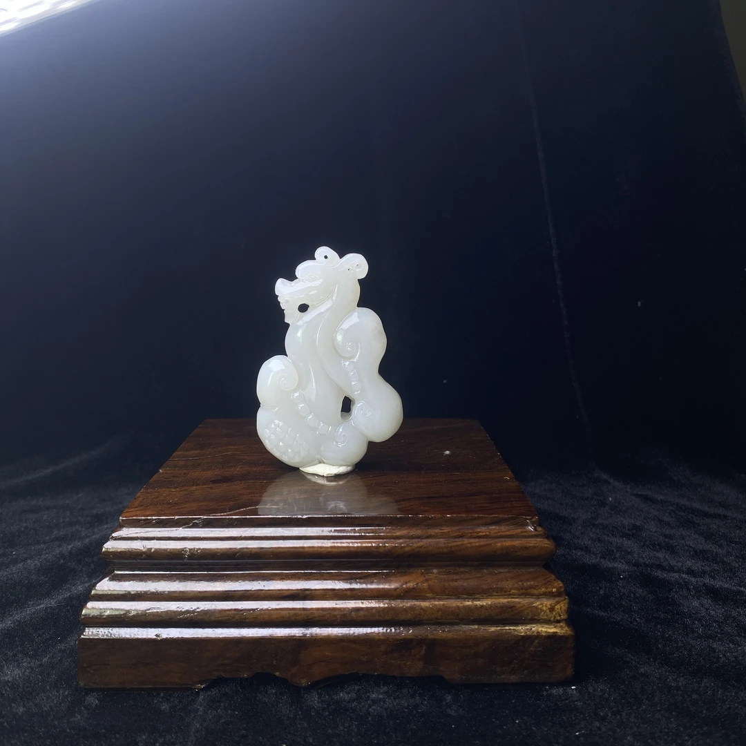 A01-双芝衔瑞 和田玉