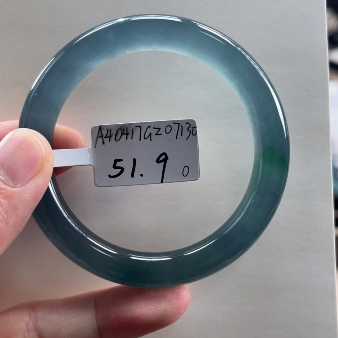 翡翠未镶嵌手镯51.90