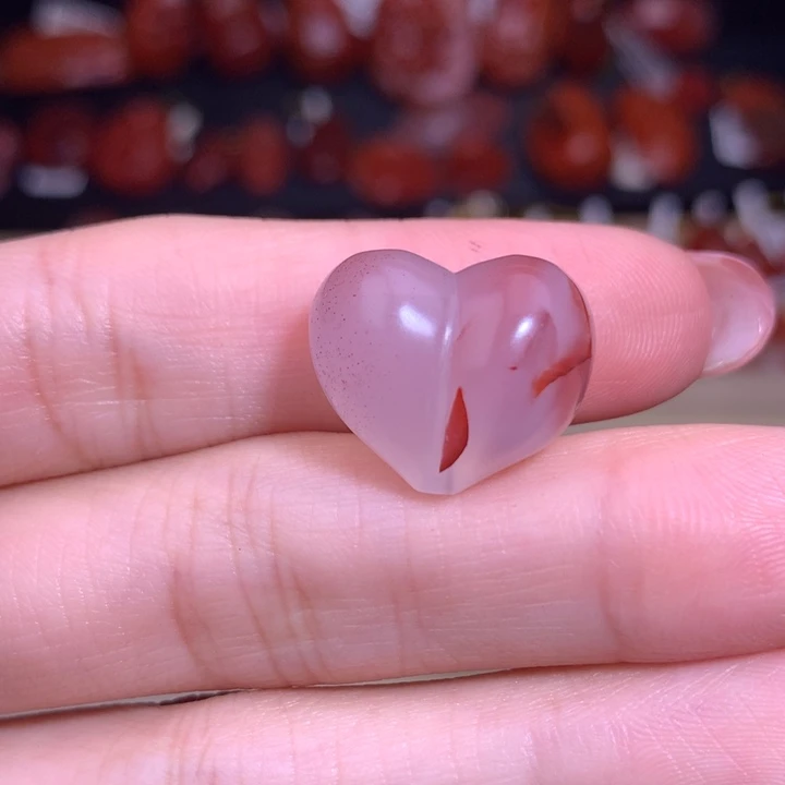 南红玛瑙未镶嵌珠宝半成品15.7