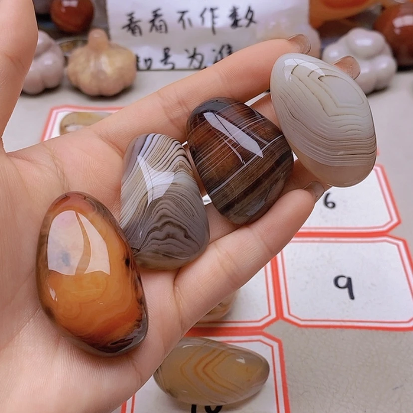 【闪购商品】未镶嵌玛瑙/玉髓珠宝半成品晶**笑