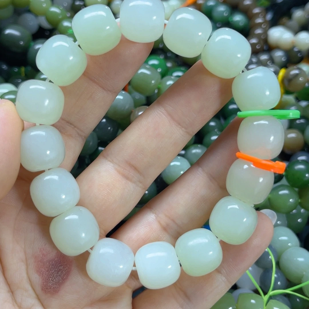 未镶嵌手串和田玉