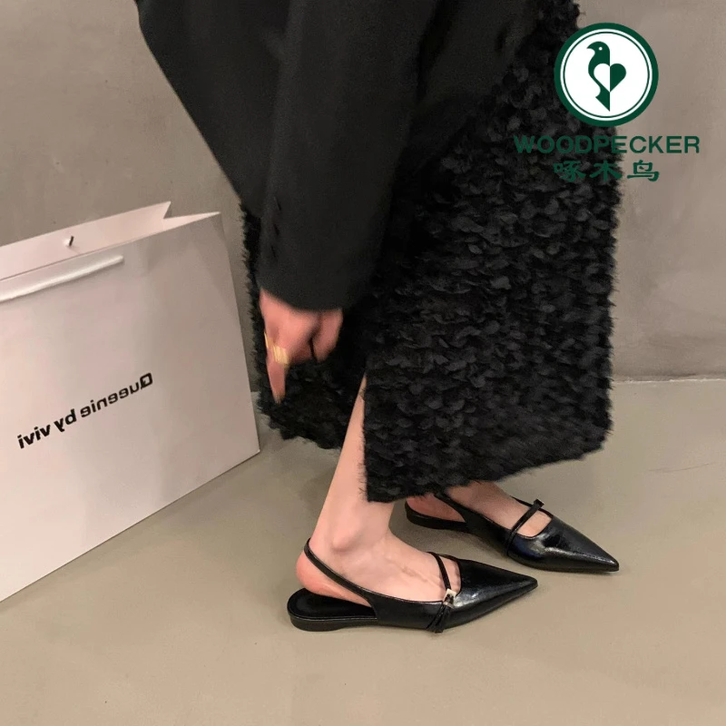 啄木鸟平底百搭不累脚包头凉鞋女仙女风一字带设计感法式尖头单鞋