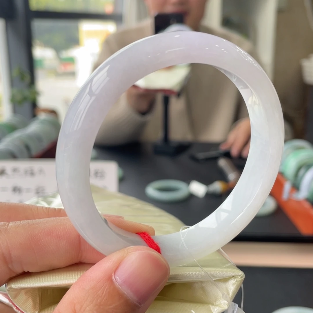 翡翠未镶嵌手镯18号链接58.9
