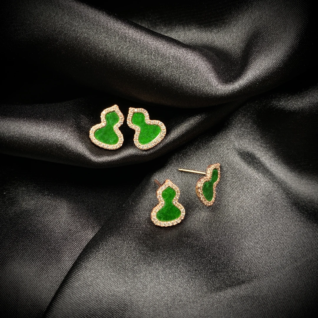 【逍遥】天然A货翡翠满绿葫芦耳饰*1993/168/多样性发/1件