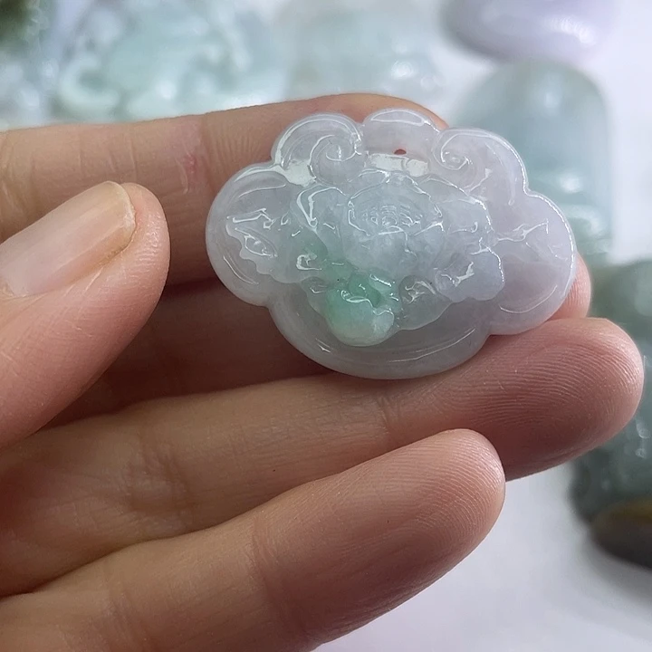 翡翠未镶嵌颈饰翡翠吊坠