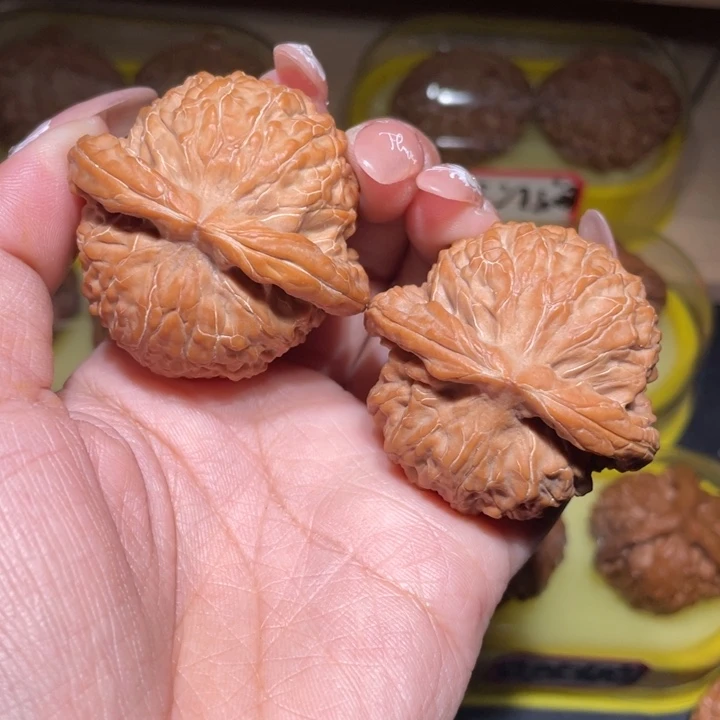 吊坠文玩核桃45麒麟纹