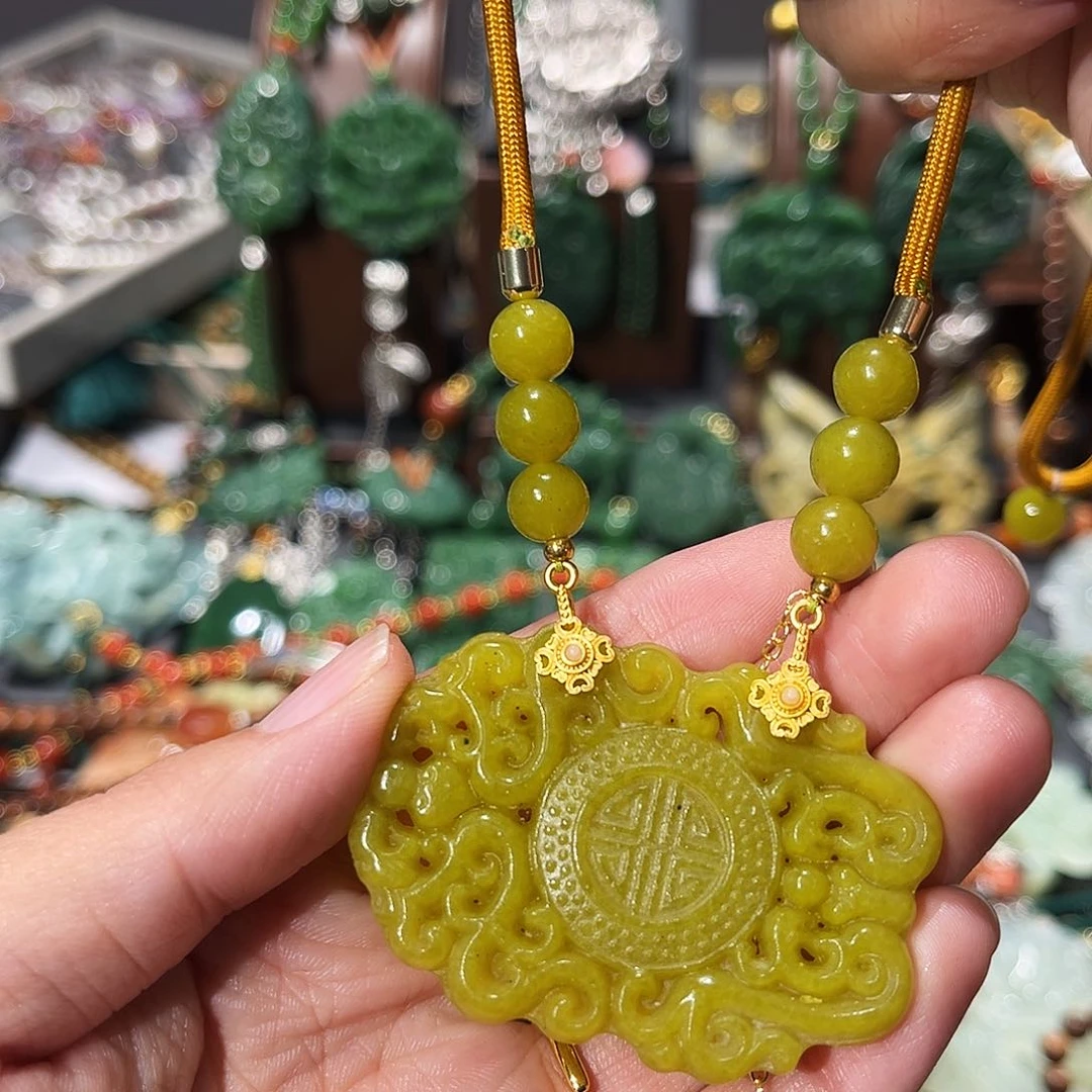 未镶嵌岫玉毛衣链