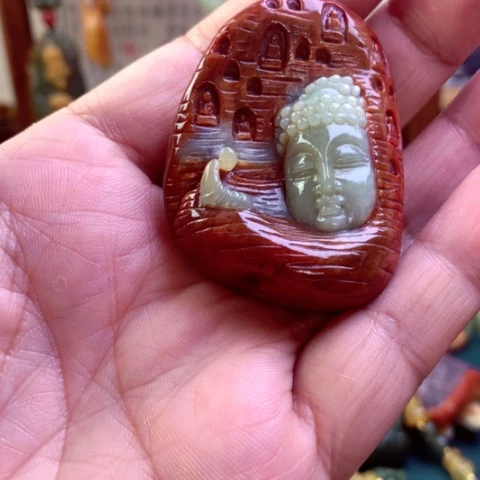 岫岩河磨玉（透闪石质玉）颈饰未镶嵌