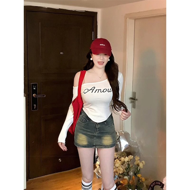 美式斜肩长袖t恤女2025春装纯欲辣妹性感一字肩上衣高级感打底衫