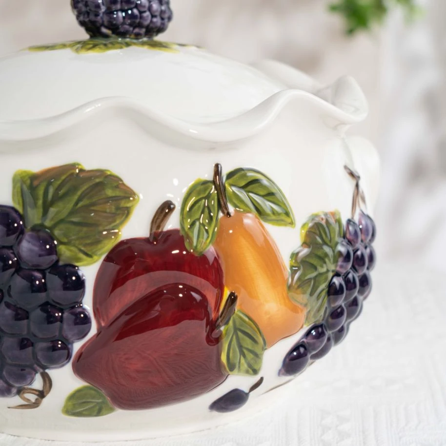 新疆包邮 【浮雕汤锅】水果浮雕釉下彩陶瓷汤锅