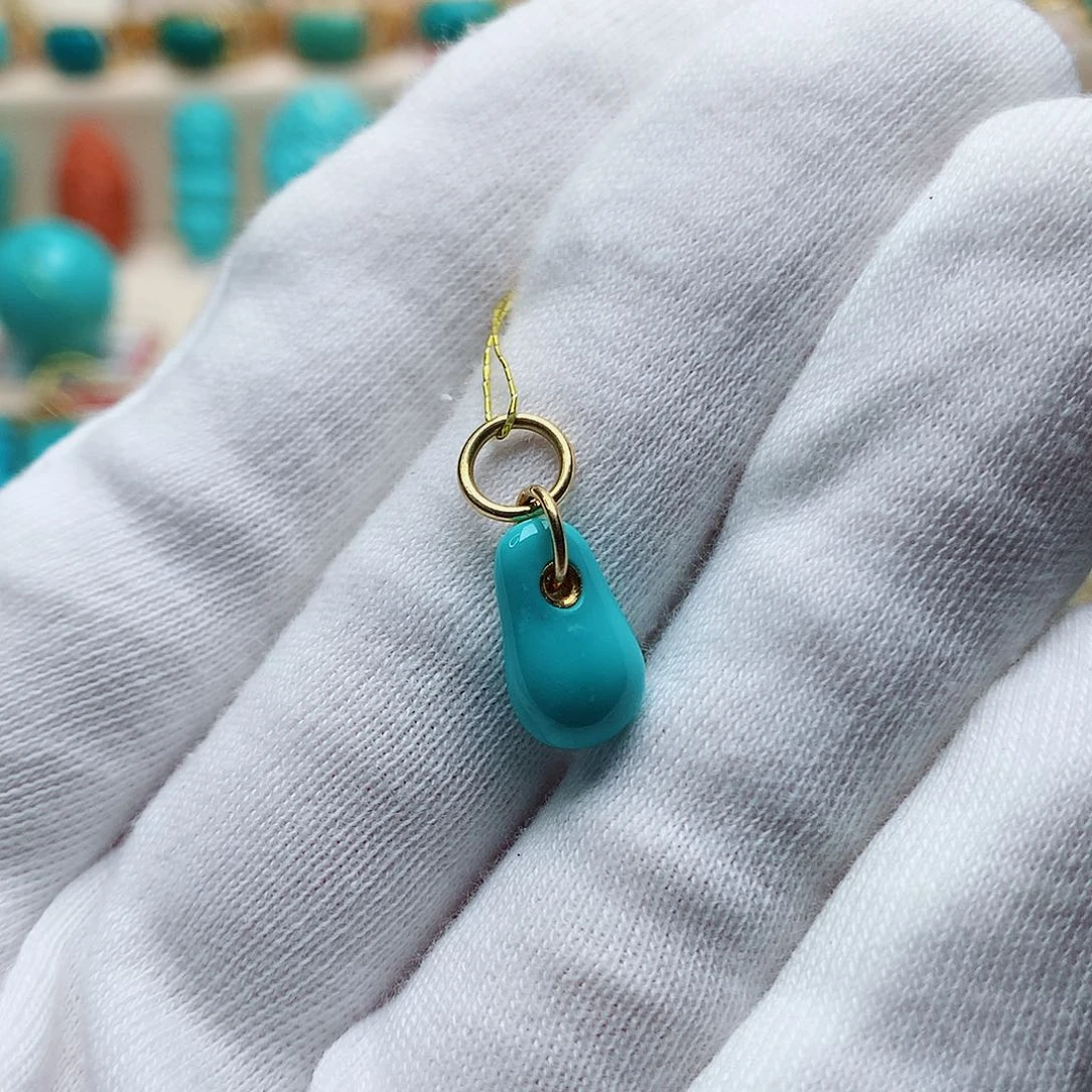 绿松石配饰未镶嵌