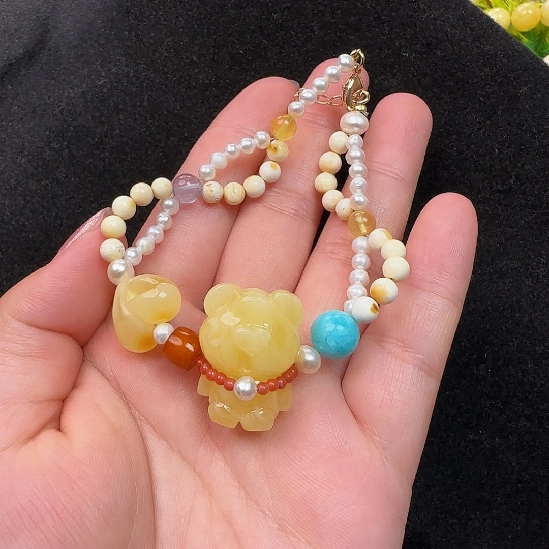 蜜蜡未镶嵌珠宝奇石