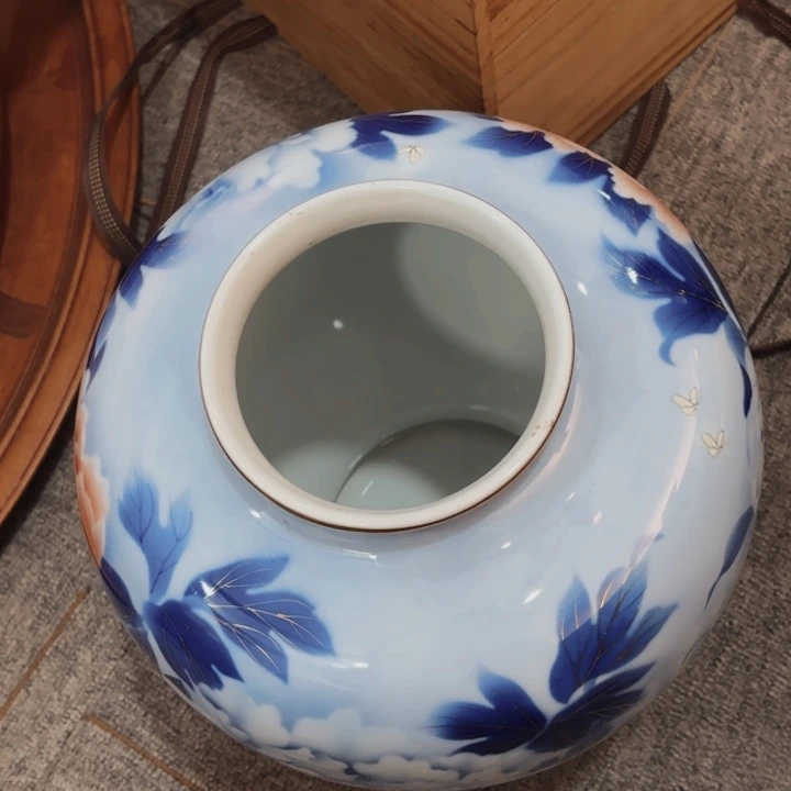 紫砂茶杯壹**物非常美丽漂亮的物品