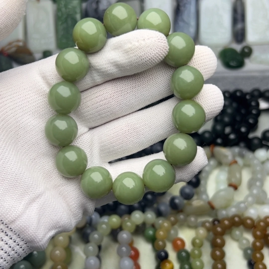 和田玉未镶嵌手串