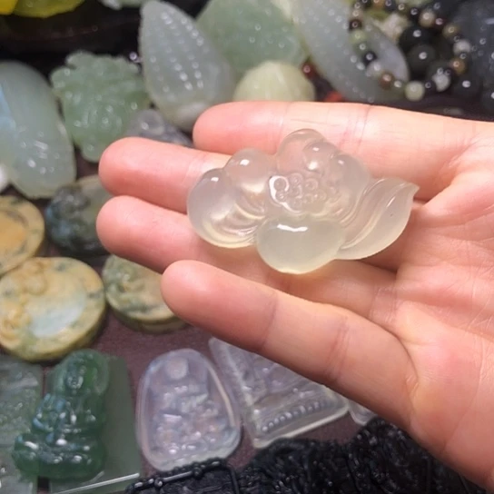 岫玉未镶嵌岫玉挂件