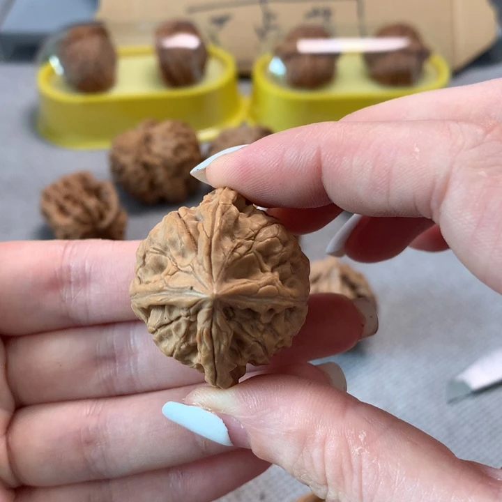 西***！文玩核桃吊坠异形单只