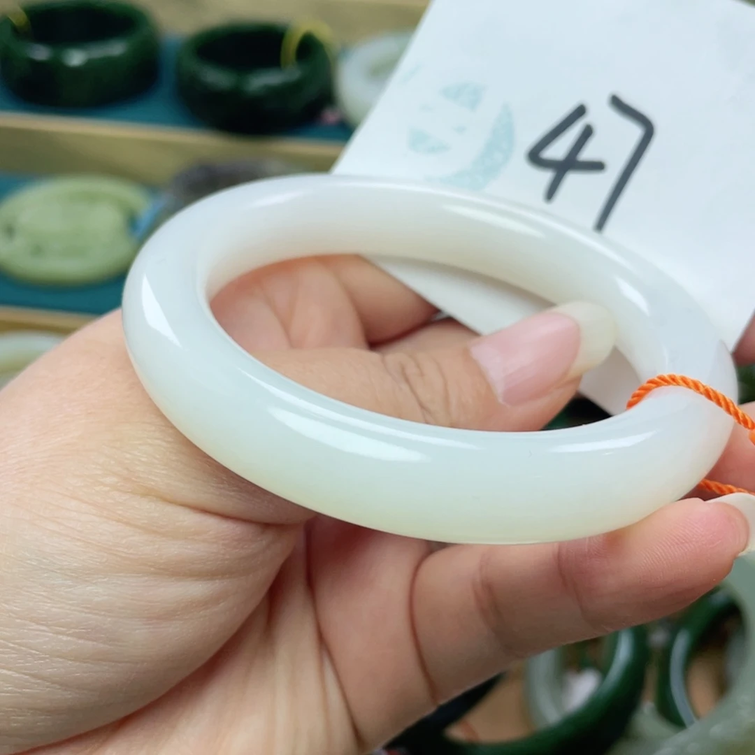 未镶嵌手镯和田玉圈口58