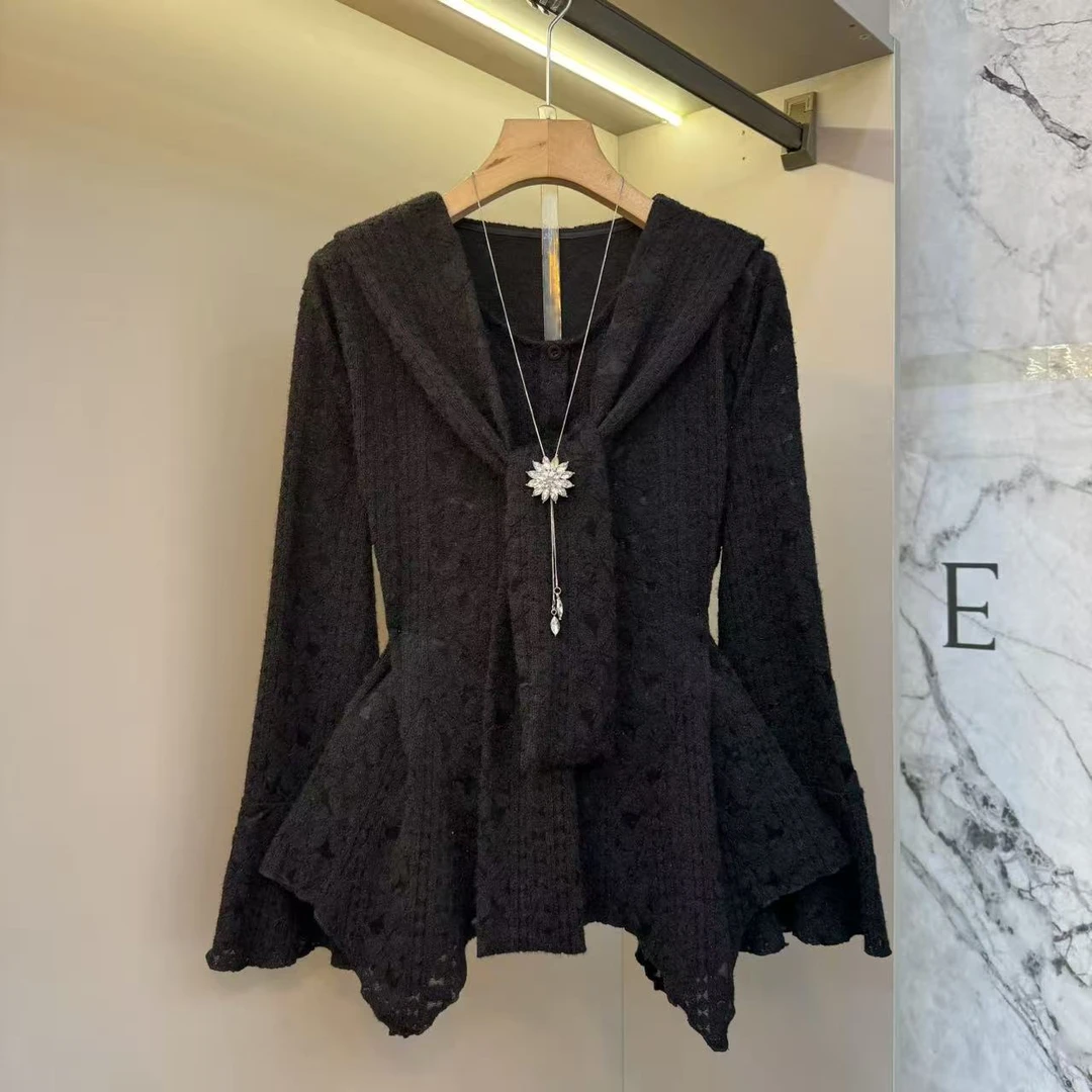 2025欧货大码减龄设计感蕾丝拼接披肩领胖mm收腰显瘦洋气上衣752