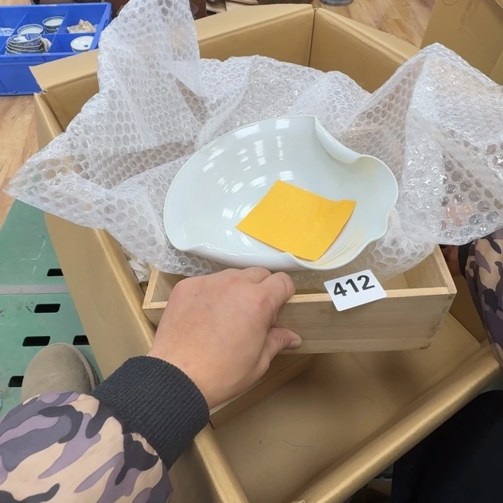 瓷片何*工艺品摆件瓷器摆件666