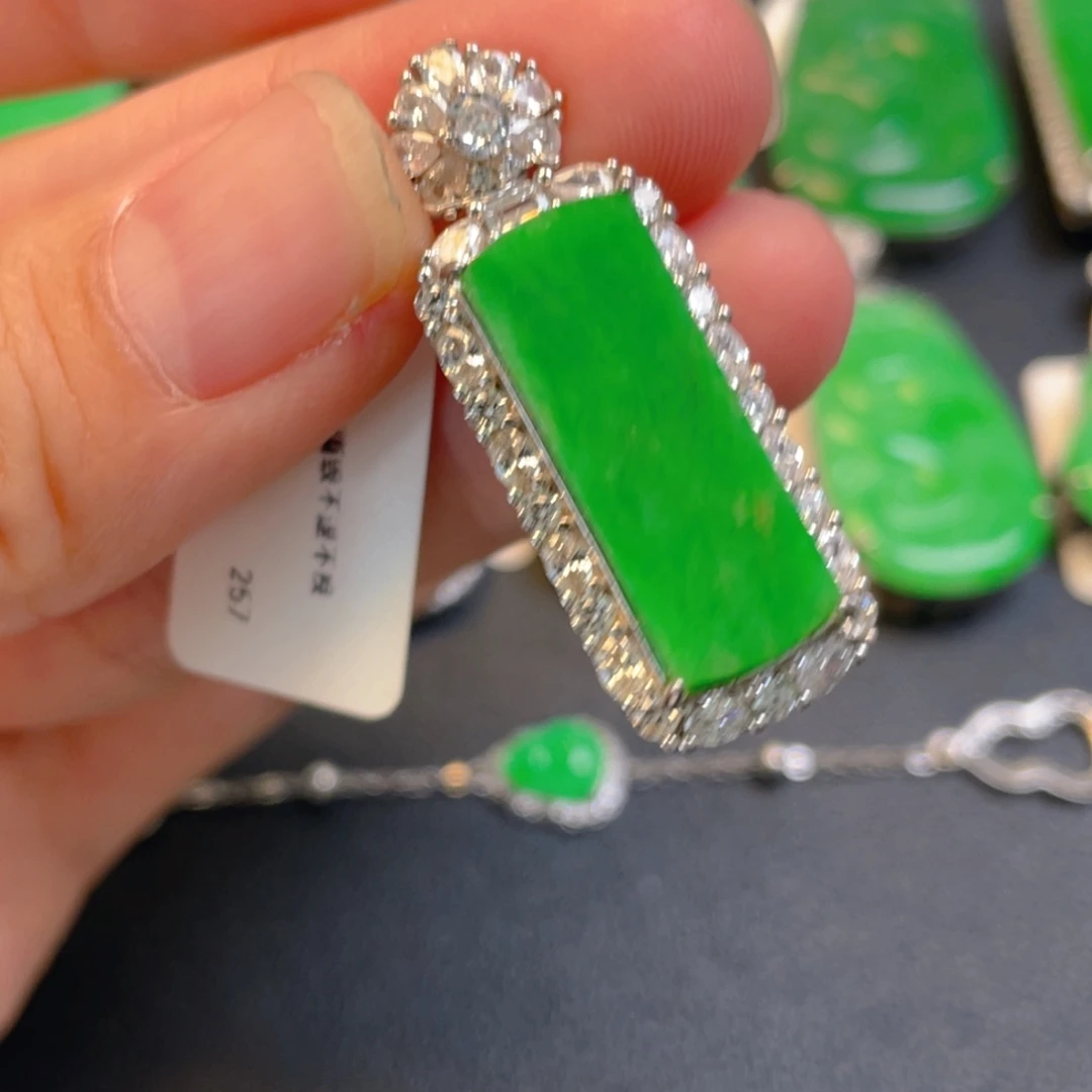 翡翠银S925镶嵌吊坠(不含链)