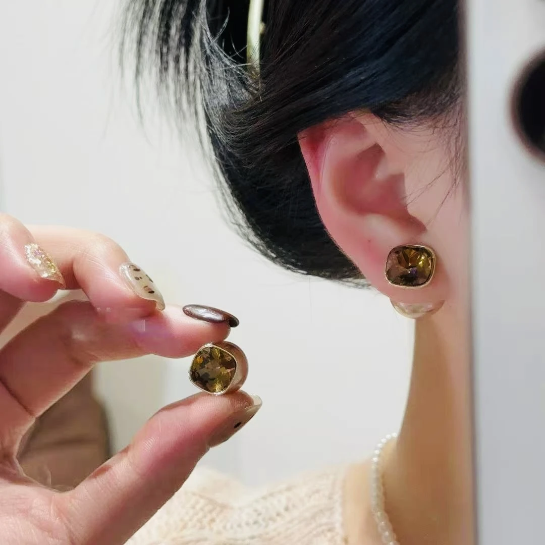 法式香槟色珠珠耳钉女时尚气质高级感优雅耳环一款两戴百搭耳饰