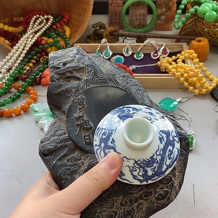 瓷片哈哈哈哈哈哈哈哈哈哈