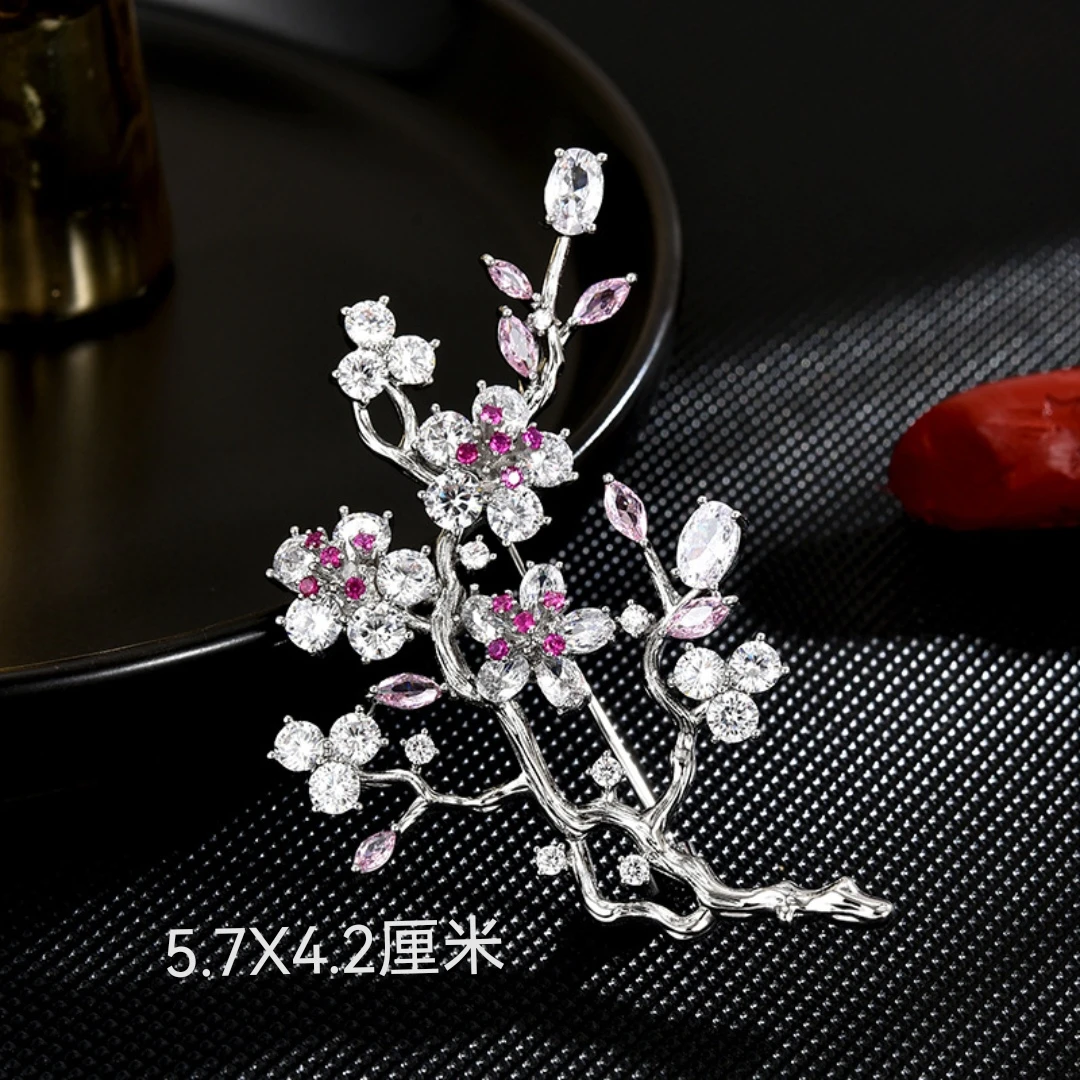 铜合金胸针 QS 1218 轻奢重工款梅花胸针