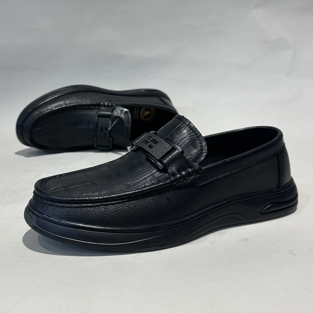 DMXUXM『设计风』轻松搭配~匠心制作~软底一脚蹬休闲运动乐福鞋男潮