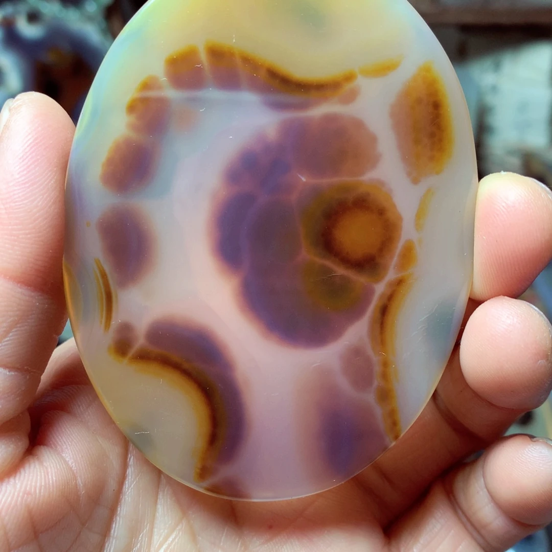 玛瑙/玉髓颈饰未镶嵌