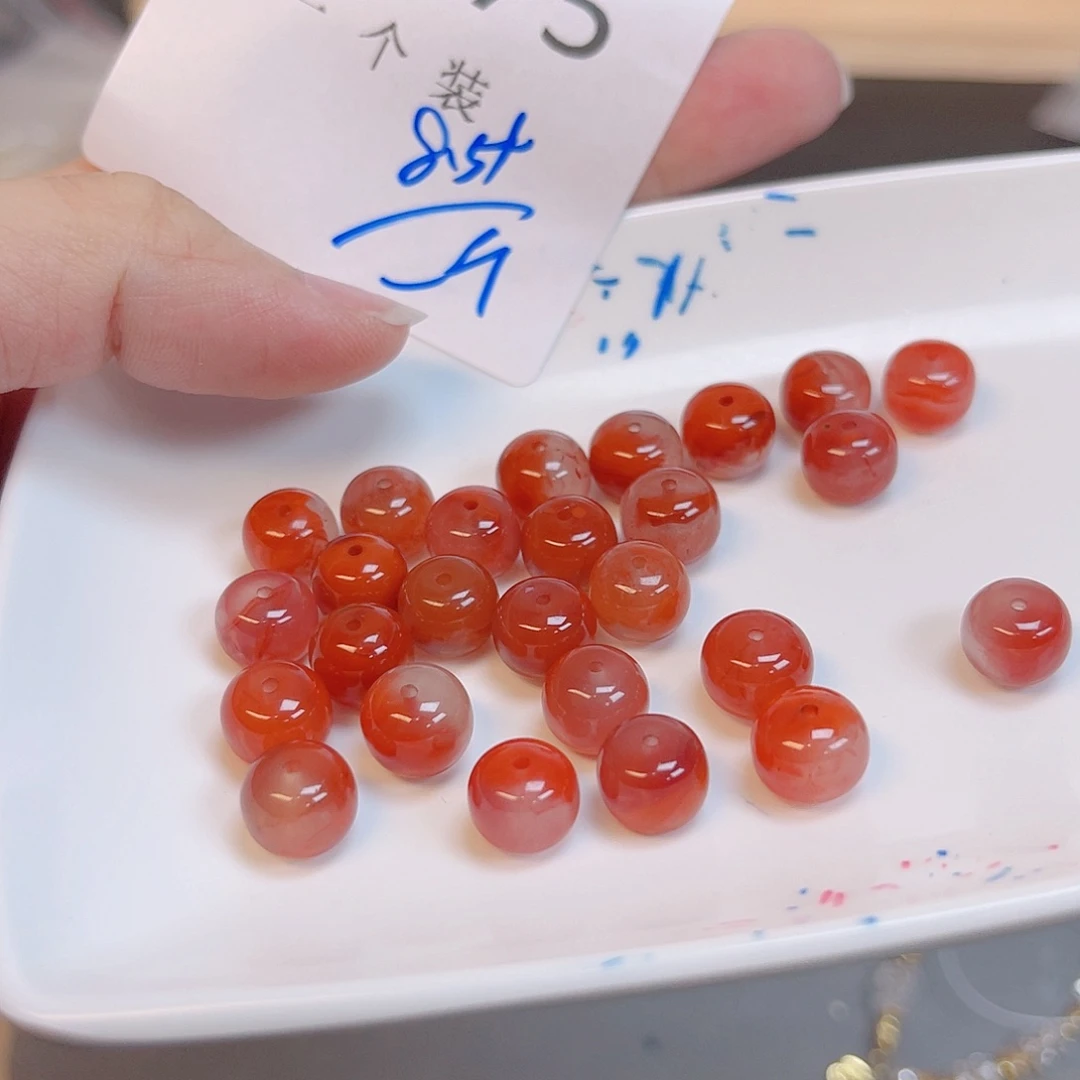 南红玛瑙未镶嵌珠宝半成品275 。