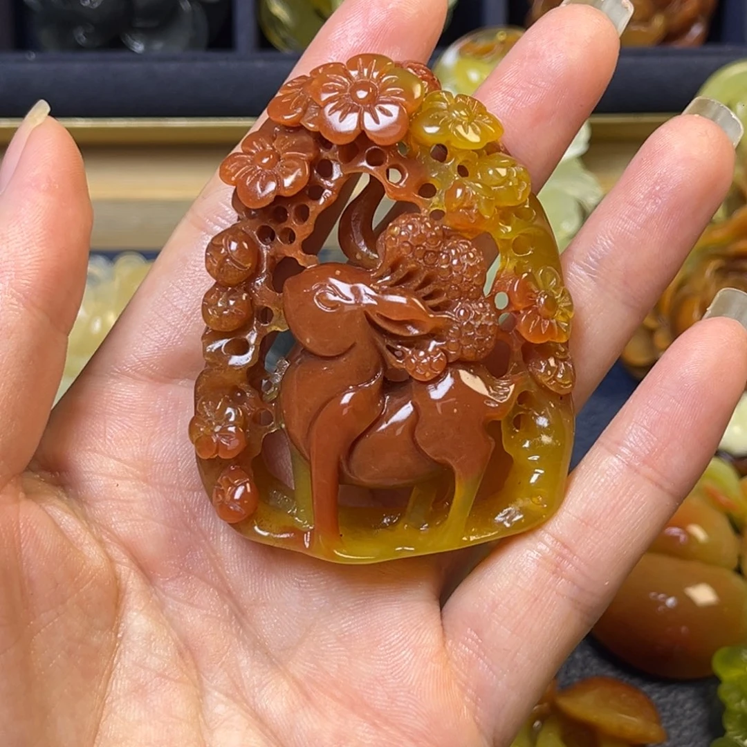 雨***萱蛇纹石玉未镶嵌颈饰