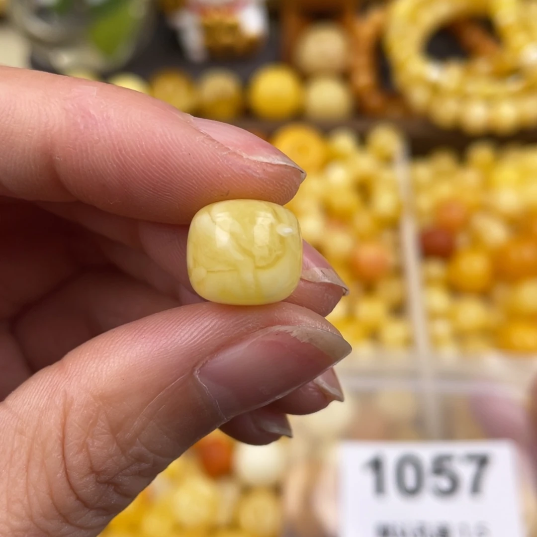 琥珀珠宝奇石未镶嵌12.3