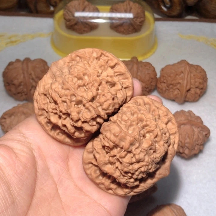 文玩核桃把件55官帽