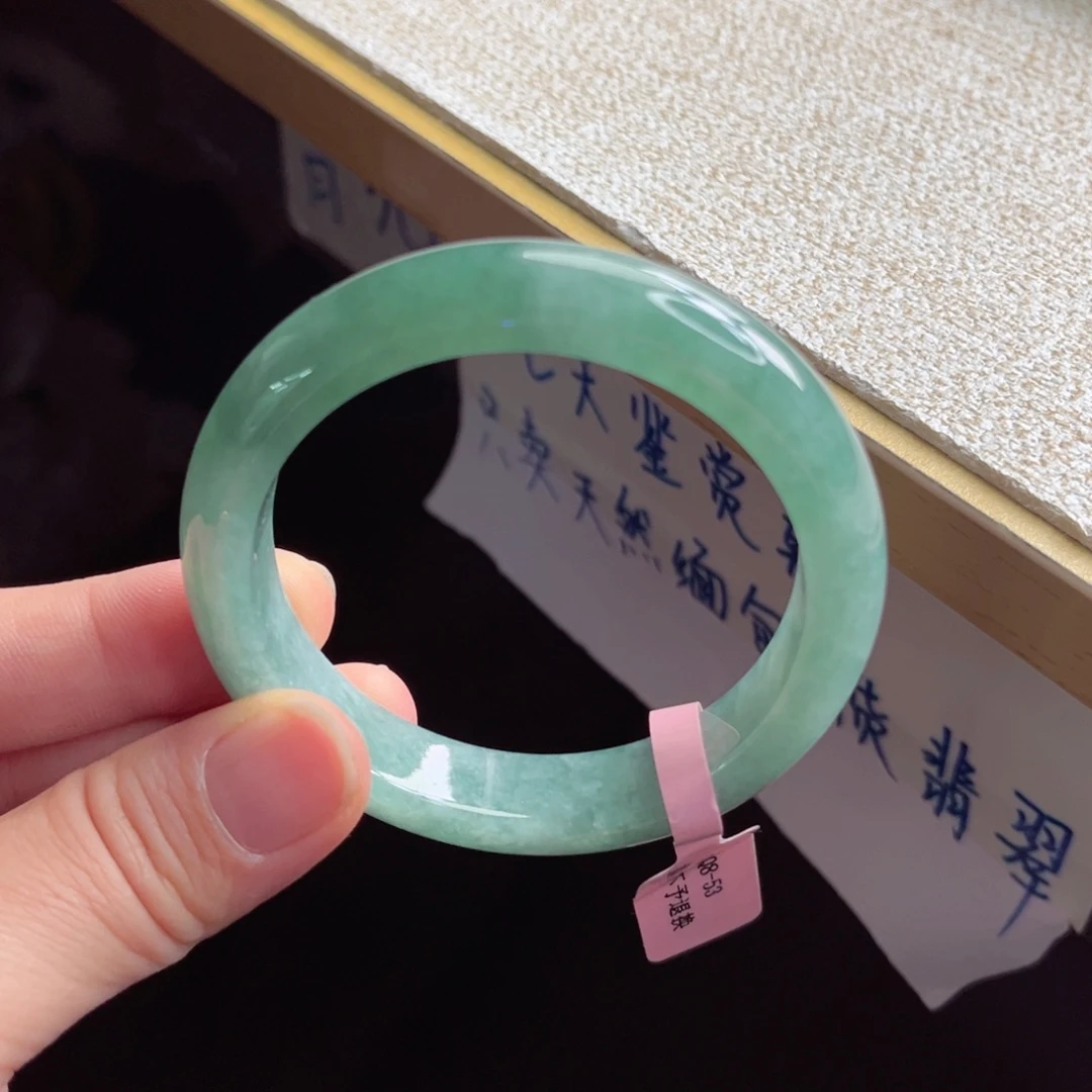 翡翠未镶嵌手镯手镯