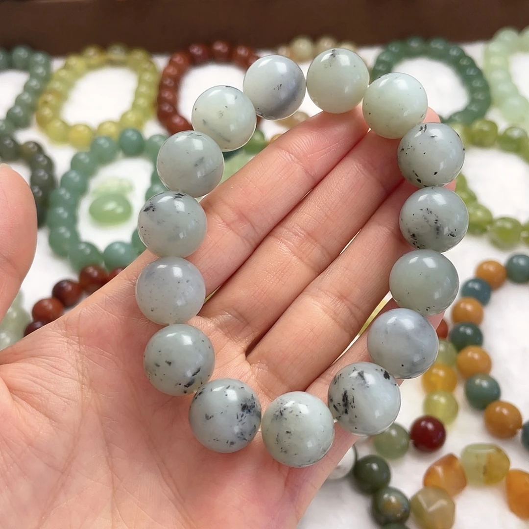 蛇纹石玉手串未镶嵌