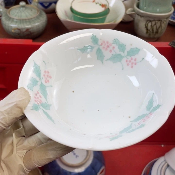 他家瓷器真美…开播了