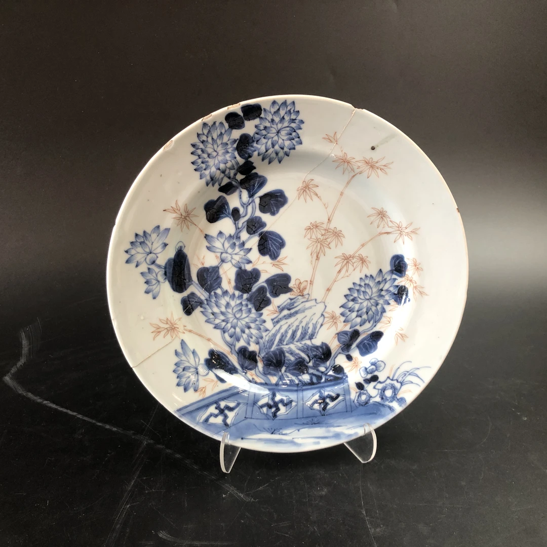 A01032清康熙青花花卉纹赏盘 口径23.3cm