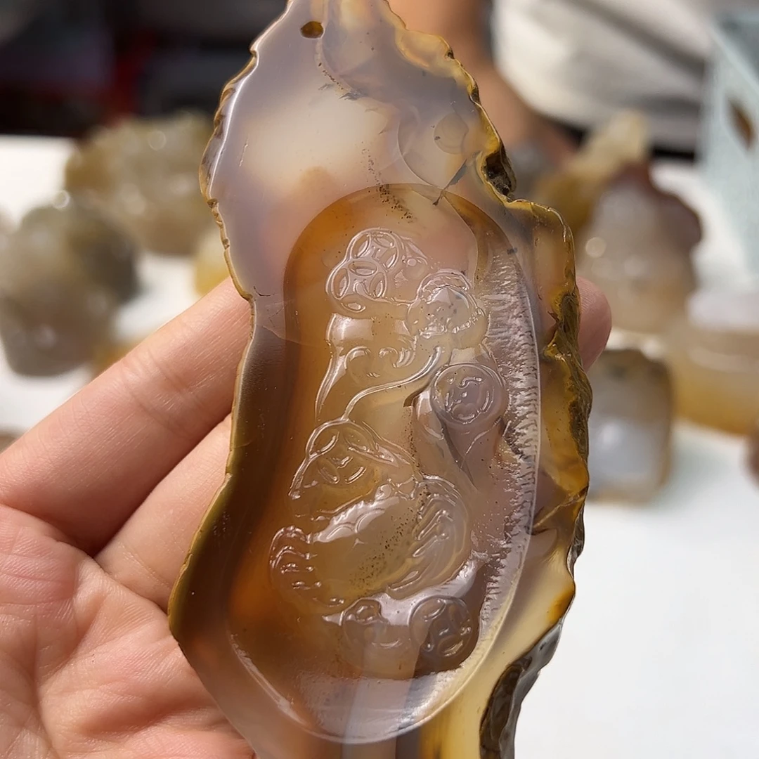 未镶嵌颈饰玛瑙/玉髓