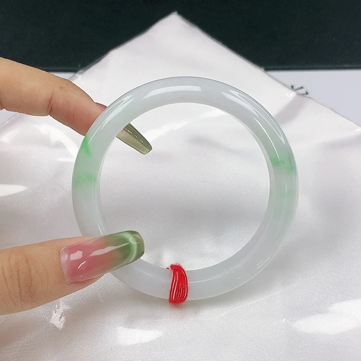 翡翠未镶嵌手镯圈56.5，80142