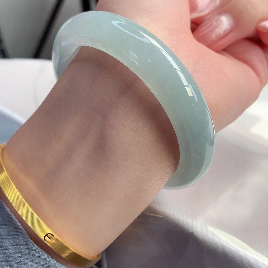 翡翠手镯未镶嵌天然A货翡翠56/57捡漏款