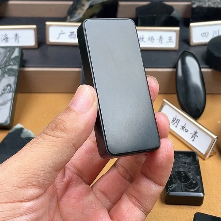 清***林和田玉（糖玉）未镶嵌颈饰