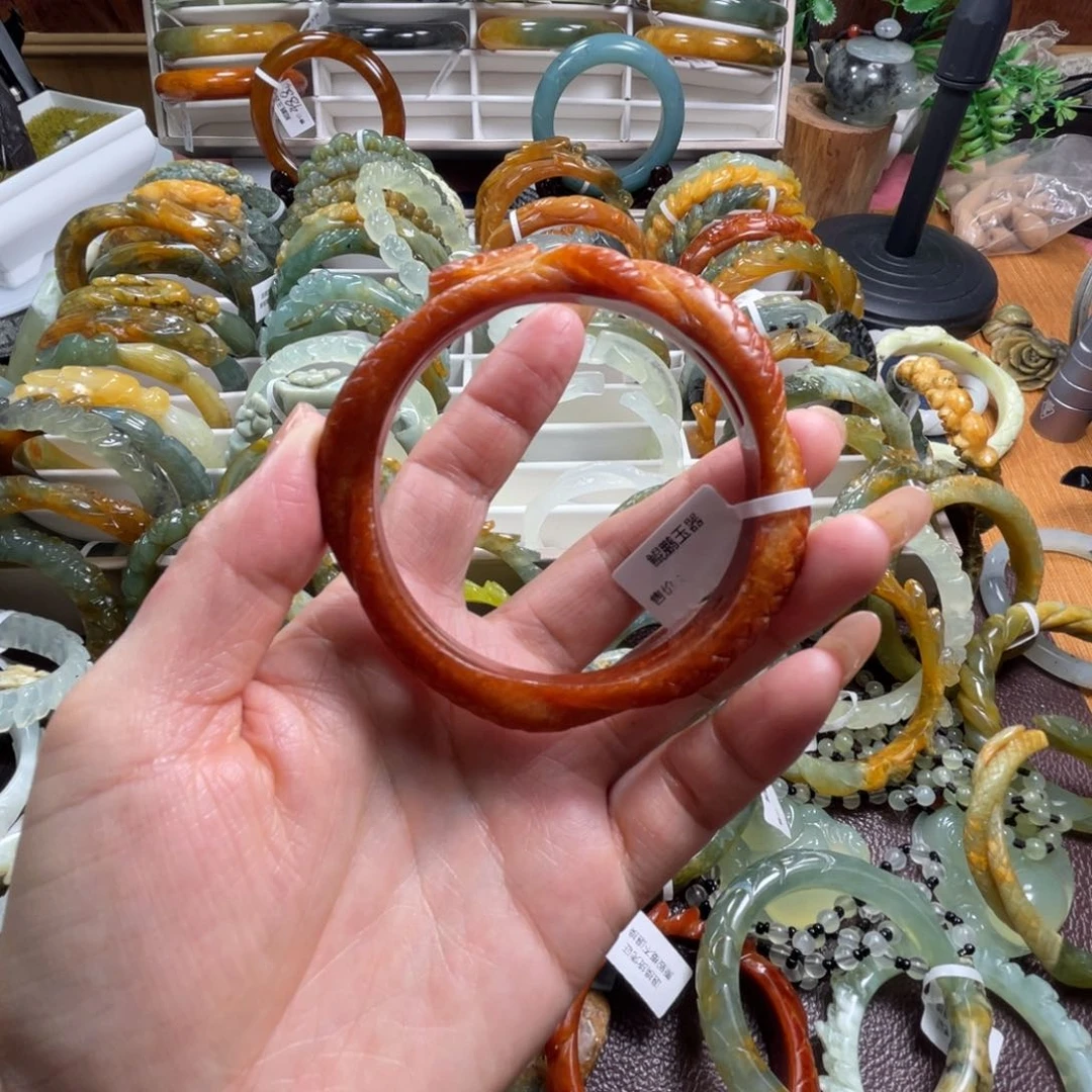 未镶嵌蛇纹石玉手镯